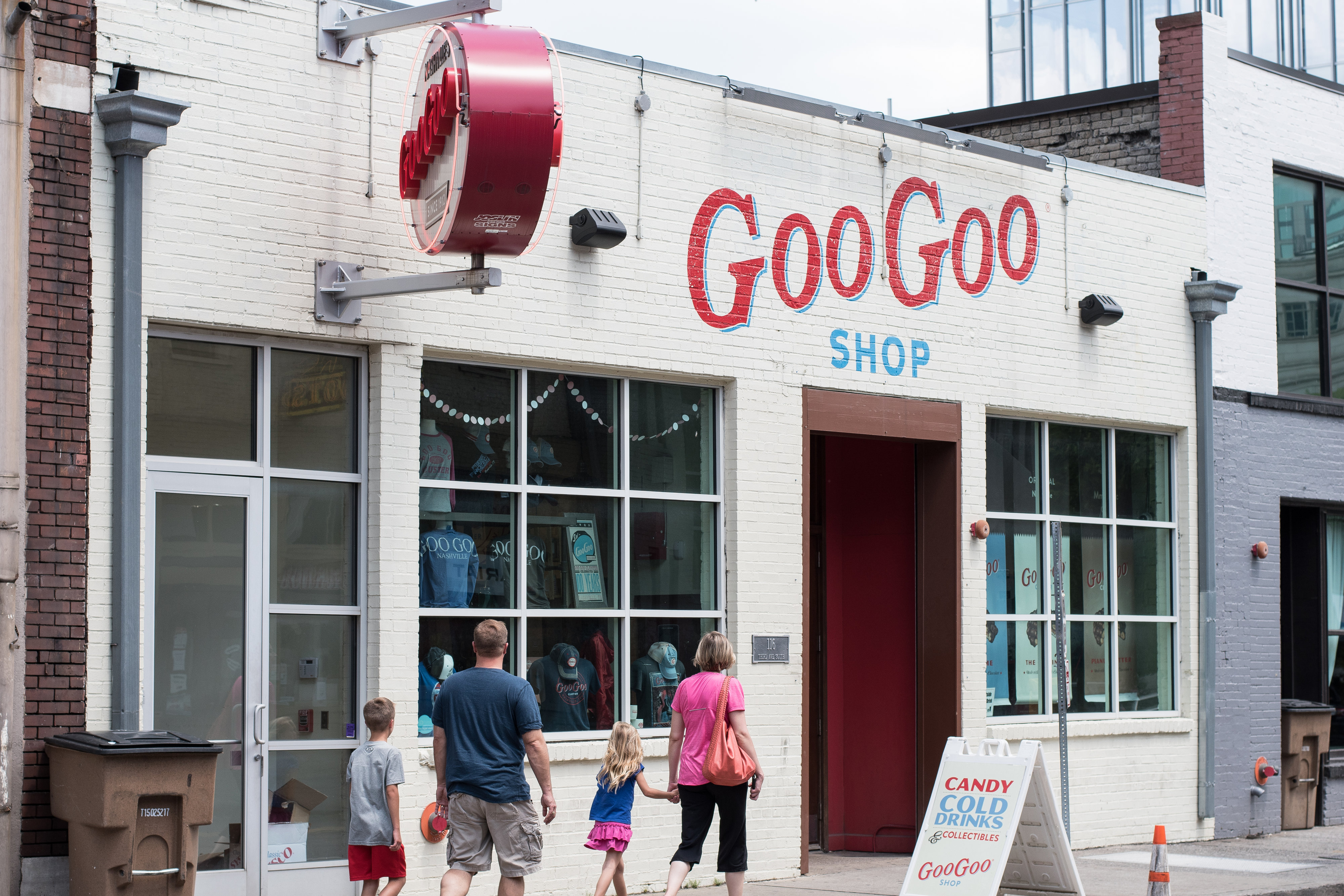 Immediate Job Openings at the Goo Goo Shop, Downtown Nashville Image