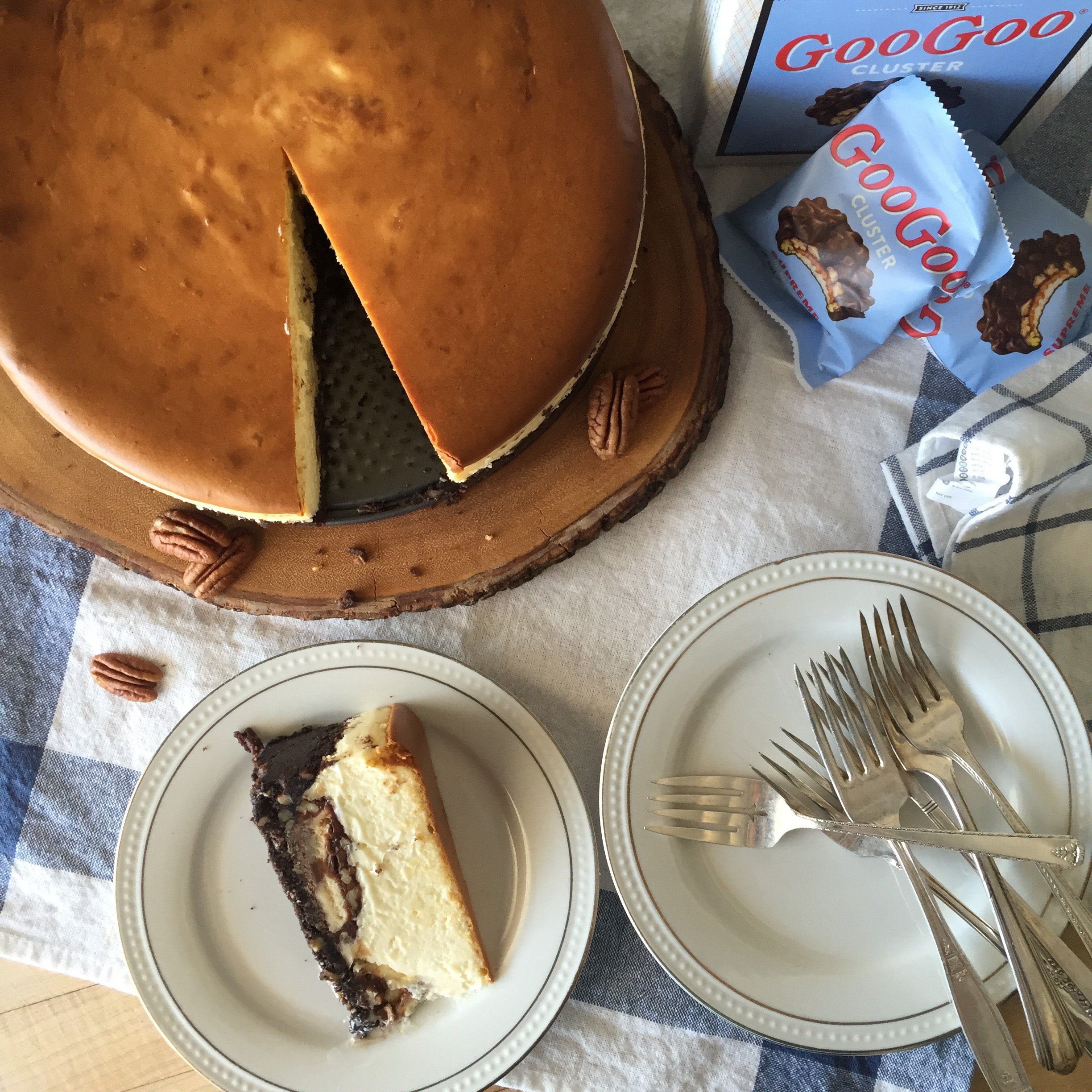 Goo Goo Supreme Cheesecake Image